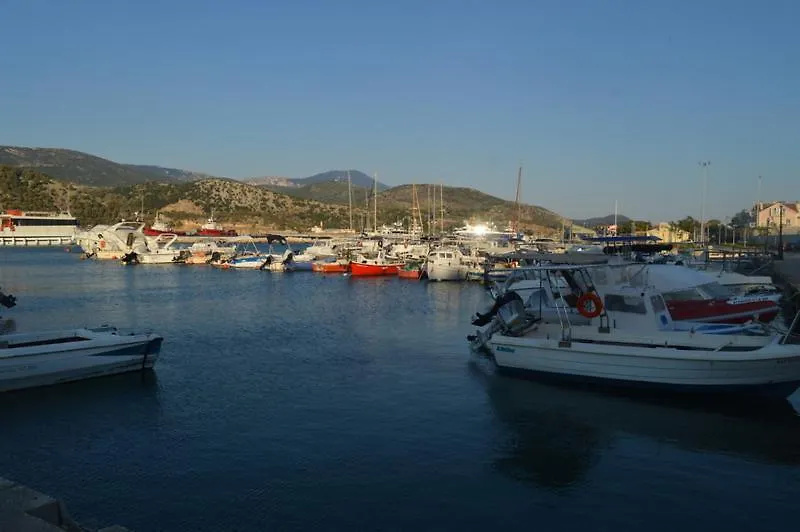 Mauve Apartment Argostoli