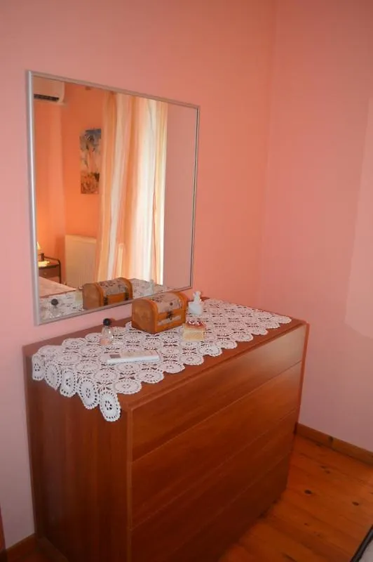 Mauve Apartment Argostoli