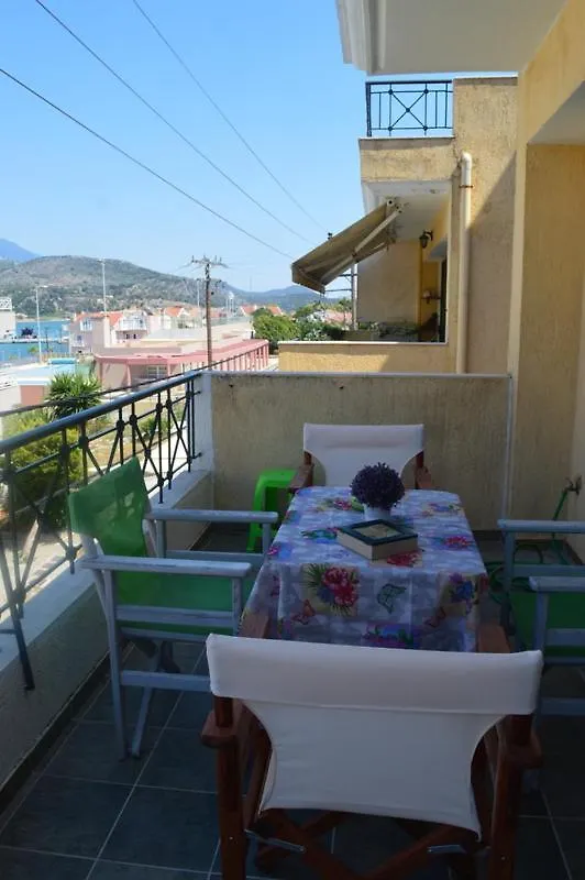 Mauve Apartment Argostoli