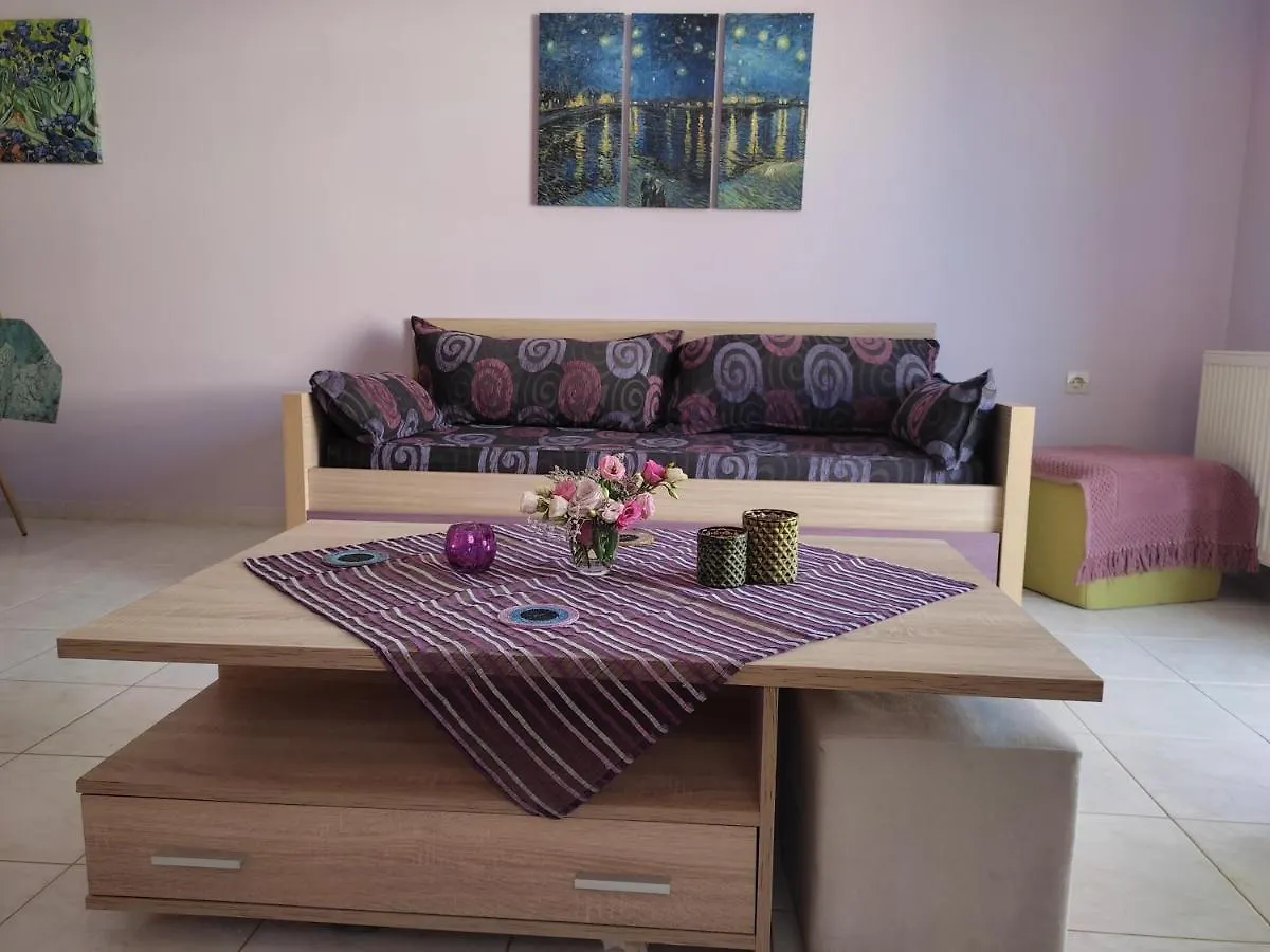 Mauve Apartment Argostoli